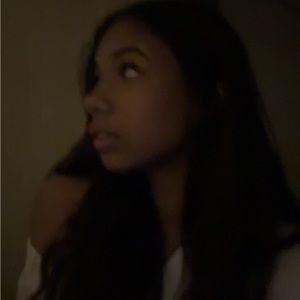 Meet your Posher, Kaia